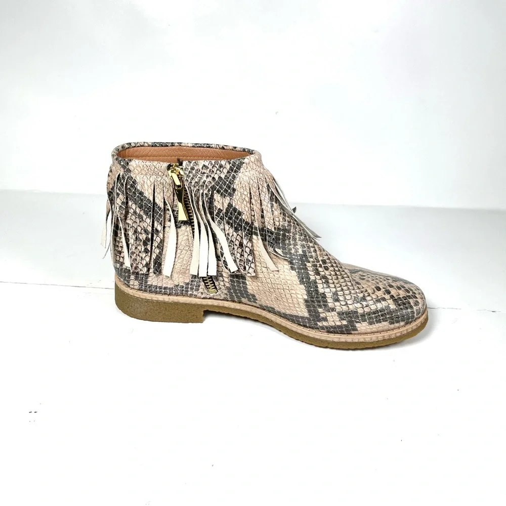 Kate‎ Spade Betsie Ankle Boots Womens 7M Too Fringed Snakeskin Embossed Leather